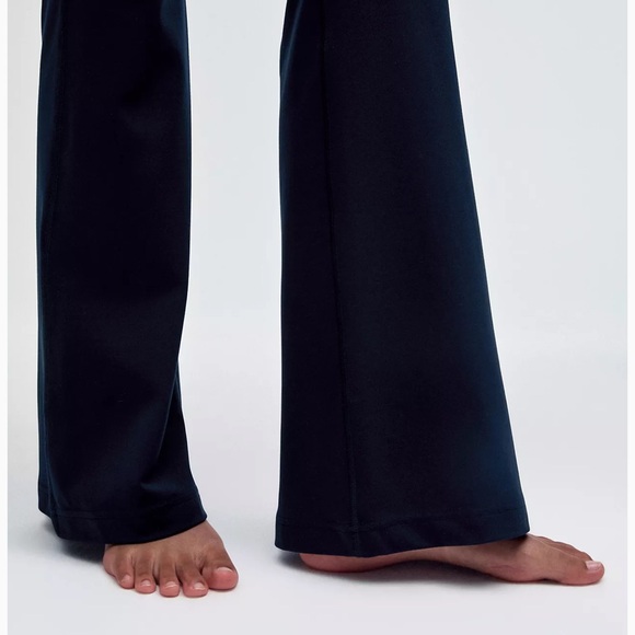 Lululemon Athletica Groove  Blue Flare Pants with High Waist - Picture 4 of 9